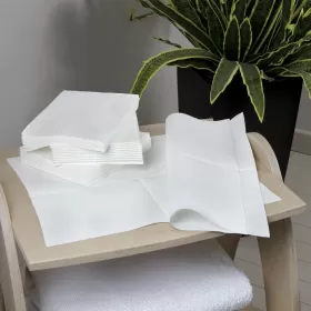 LACOMES Non woven spunlace manicure towel 30×40 cm (individually folded)