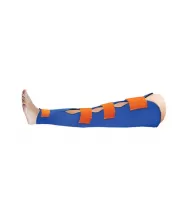 Elactic bandages and orthoses for leg joints