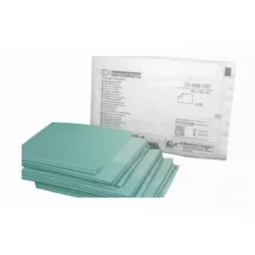 The 2-ply green sterile surgical drape,  45 cm x 75 cm, 1 pcs.